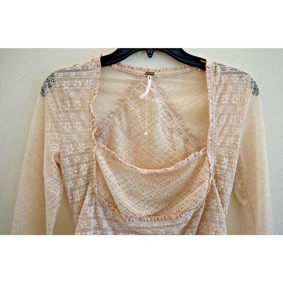 Free People OB1656955 Women's Sz S Cream L/S Lace My Party Top Blouse - Picture 3 of 8